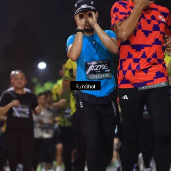 Runner Photo 6953695