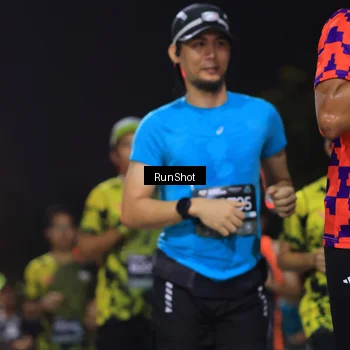 Runner Photo 6953702