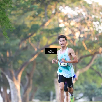 Runner Photo 6953712