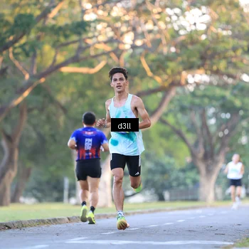 Runner Photo 6953714