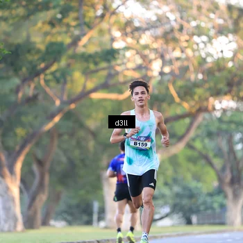 Runner Photo 6953724