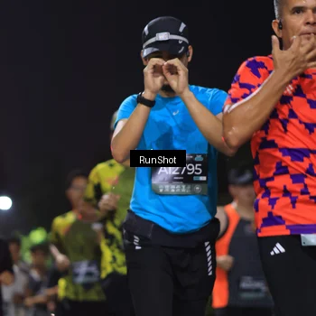 Runner Photo 6953740