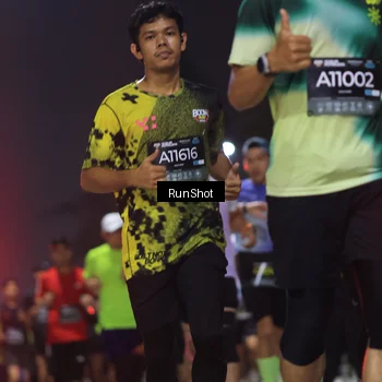 Runner Photo 6953744