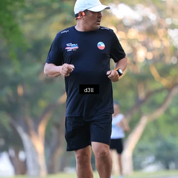 Runner Photo 6953746