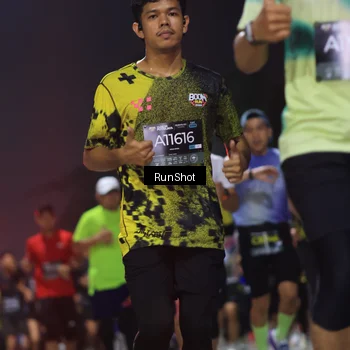 Runner Photo 6953754