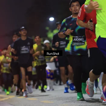 Runner Photo 6953793