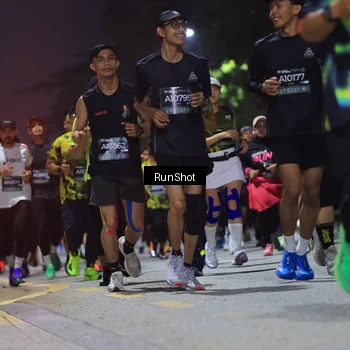 Runner Photo 6953809