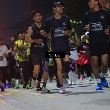 Runner Photo 6953810