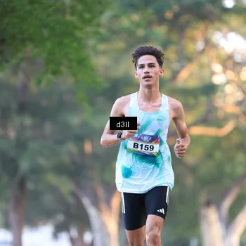Runner Photo 6953811