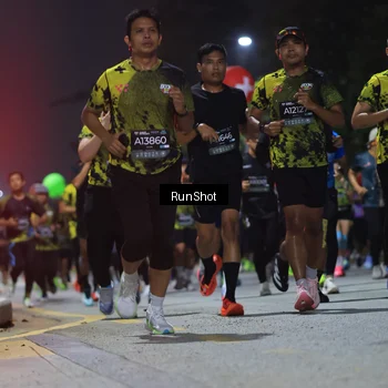 Runner Photo 6953943