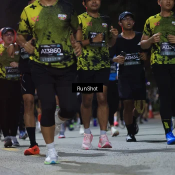 Runner Photo 6953973