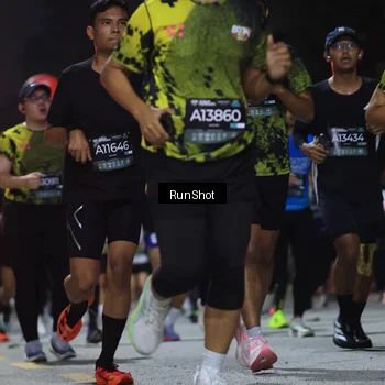 Runner Photo 6953999