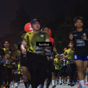 Runner Photo 6954029