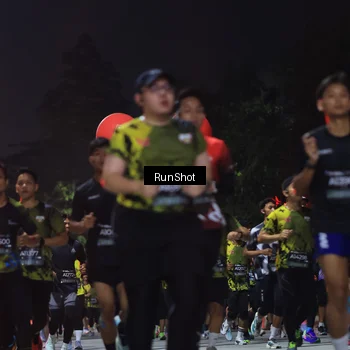 Runner Photo 6954042