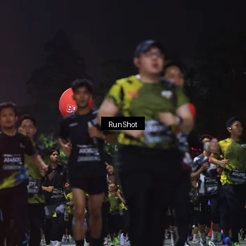 Runner Photo 6954047