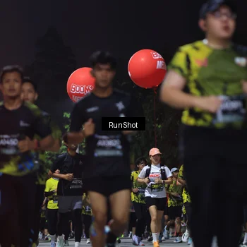 Runner Photo 6954079