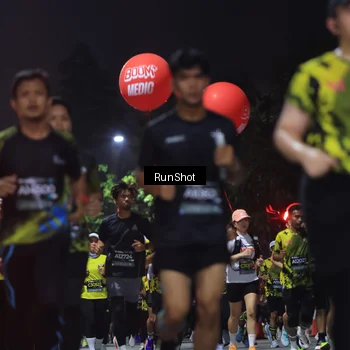 Runner Photo 6954086