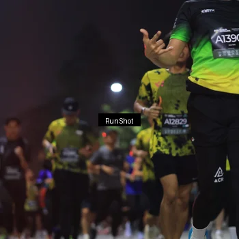 Runner Photo 6954156