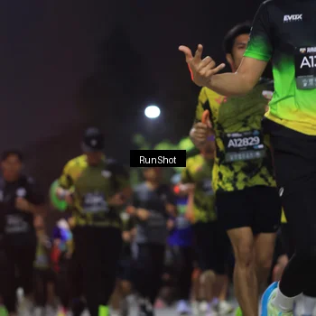 Runner Photo 6954157
