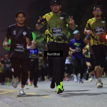 Runner Photo 6954176