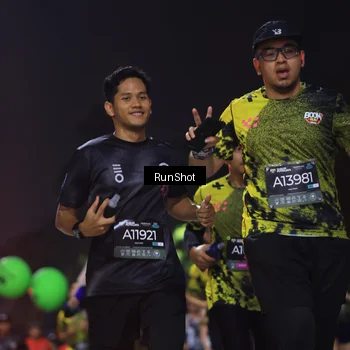 Runner Photo 6954210