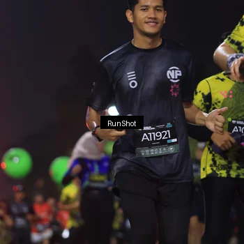 Runner Photo 6954223