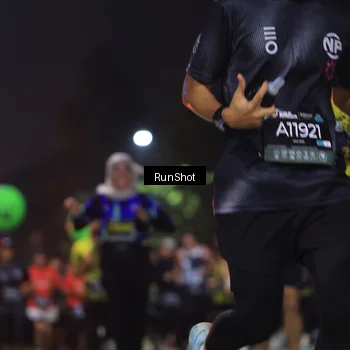 Runner Photo 6954239