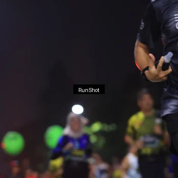 Runner Photo 6954242