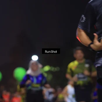 Runner Photo 6954250