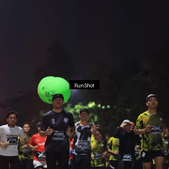 Runner Photo 6954299