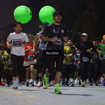 Runner Photo 6954312