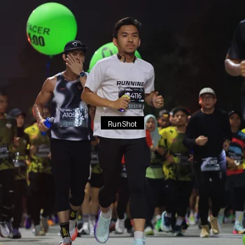 Runner Photo 6954343