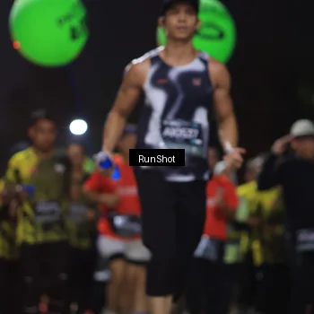 Runner Photo 6954371