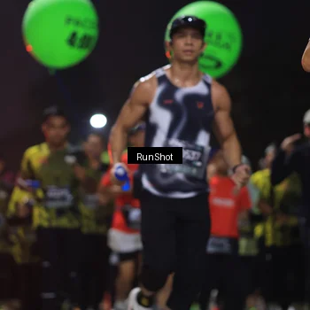 Runner Photo 6954375