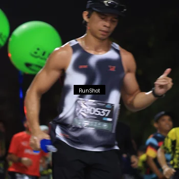 Runner Photo 6954393