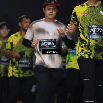 Runner Photo 6954464