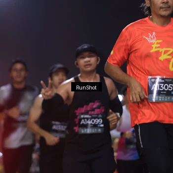 Runner Photo 6954508