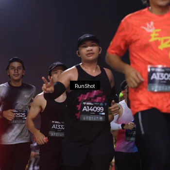 Runner Photo 6954509