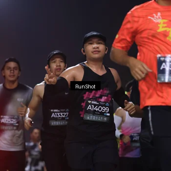 Runner Photo 6954510
