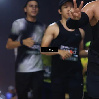 Runner Photo 6954530