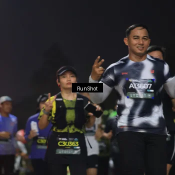 Runner Photo 6954590