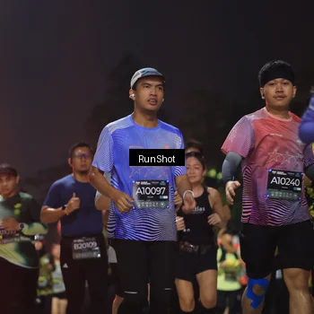 Runner Photo 6954631