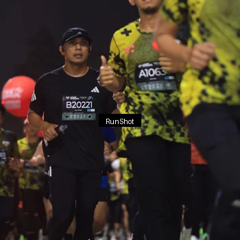 Runner Photo 6954669