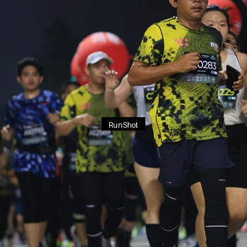 Runner Photo 6954678