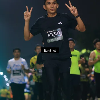 Runner Photo 6954704