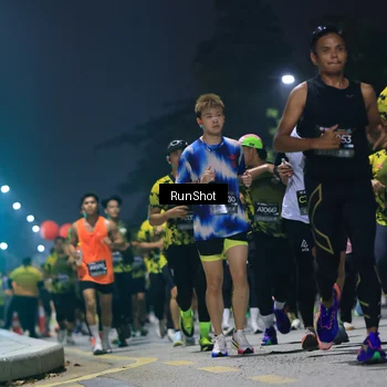 Runner Photo 6954722