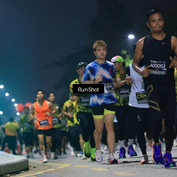 Runner Photo 6954723