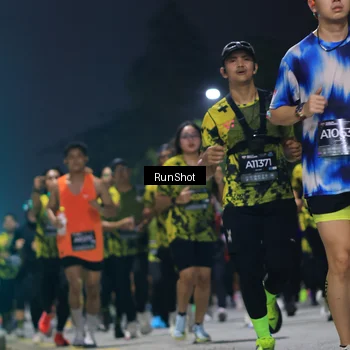 Runner Photo 6954754
