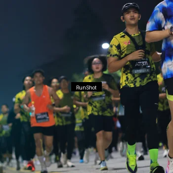 Runner Photo 6954759