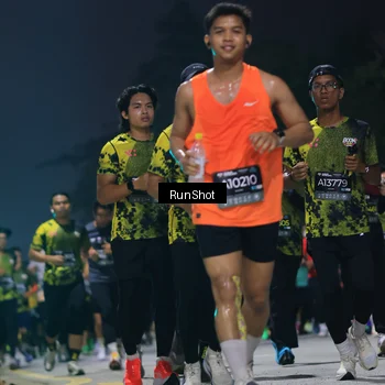 Runner Photo 6954764